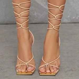 Lace up sandal heels nude and gold